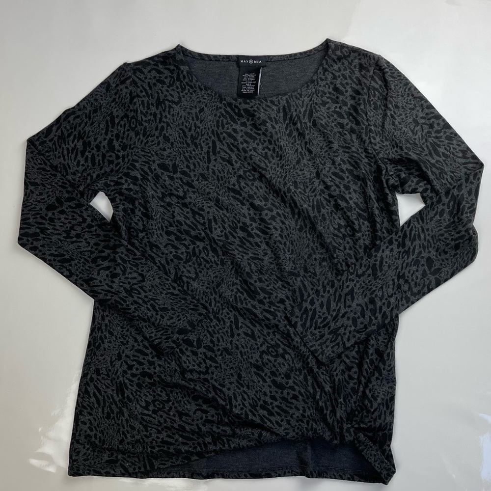 NWT Max & Mia Cozy Twist Front Tunic Size Small